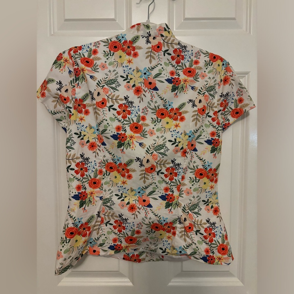 Magnolia park bow tie button down floral top size xl Fits MEDIUM - Picture 2 of 5